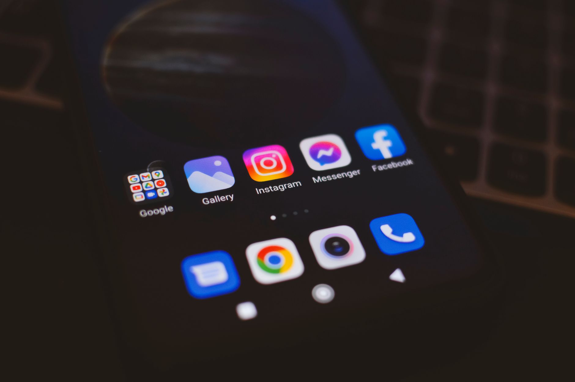 Mobile app onboarding flow designed to meet FCA Consumer Duty fintech product design standards